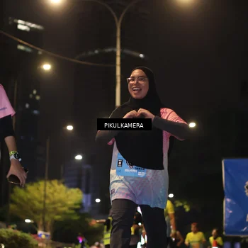 Runner Photo 7090143