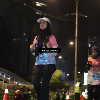 Runner Photo 7090152