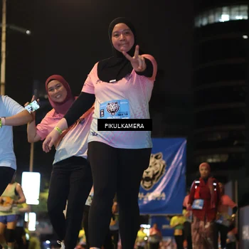 Runner Photo 7090165