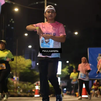 Runner Photo 7090198