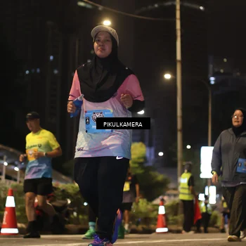 Runner Photo 7090230