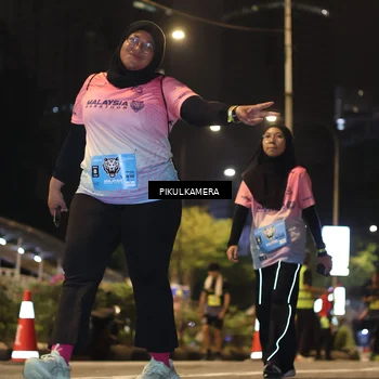 Runner Photo 7090240