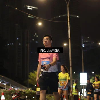 Runner Photo 7090249