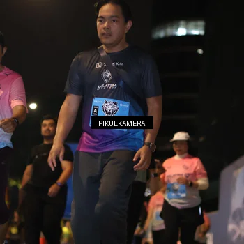 Runner Photo 7090256