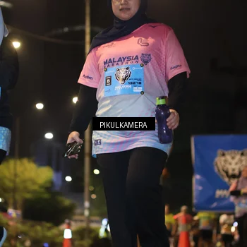 Runner Photo 7090311