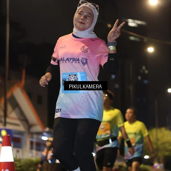Runner Photo 7090325