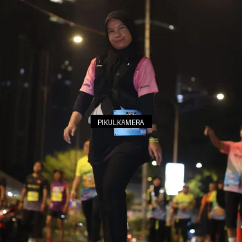 Runner Photo 7090333