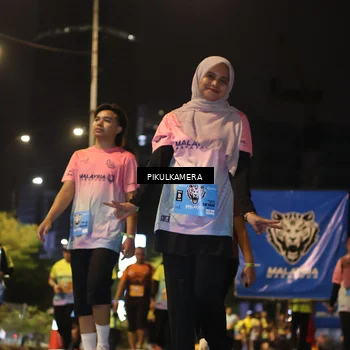 Runner Photo 7090336