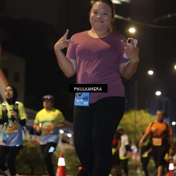 Runner Photo 7090343