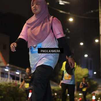 Runner Photo 7090355