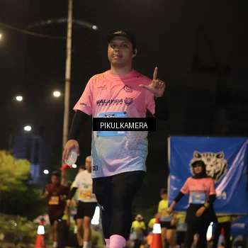 Runner Photo 7090356