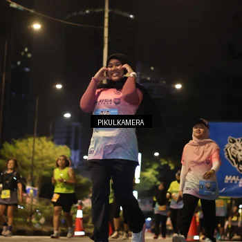 Runner Photo 7090378