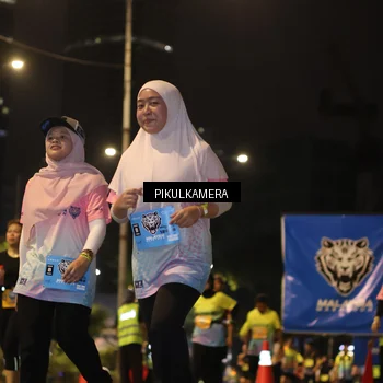 Runner Photo 7090396