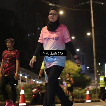 Runner Photo 7090399