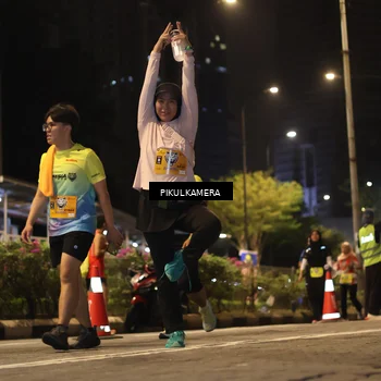 Runner Photo 7090418