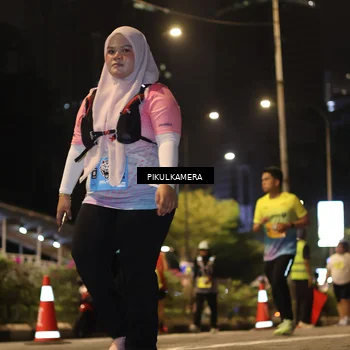 Runner Photo 7090431