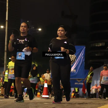 Runner Photo 7090435