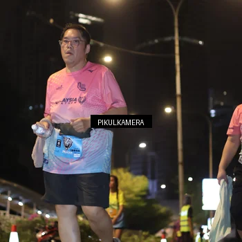 Runner Photo 7090492