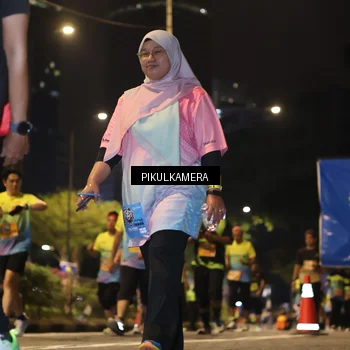 Runner Photo 7090521