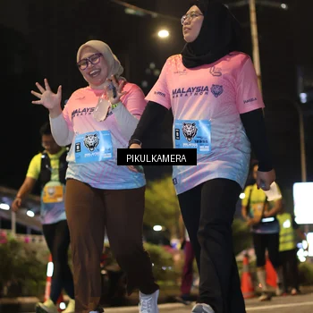 Runner Photo 7090535