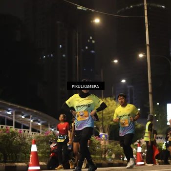 Runner Photo 7090539