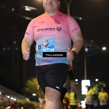 Runner Photo 7090541