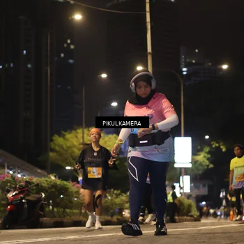 Runner Photo 7090547