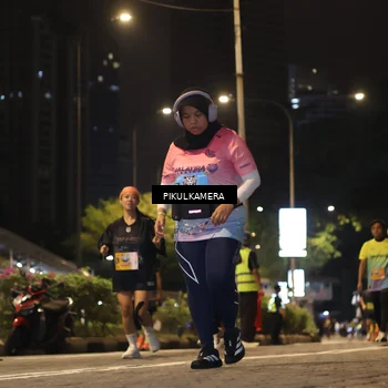Runner Photo 7090551