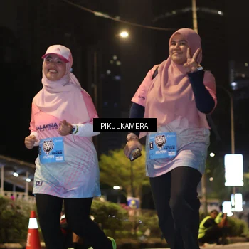 Runner Photo 7090611
