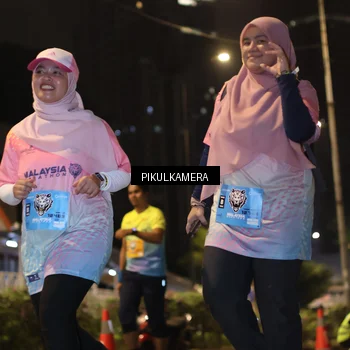 Runner Photo 7090612