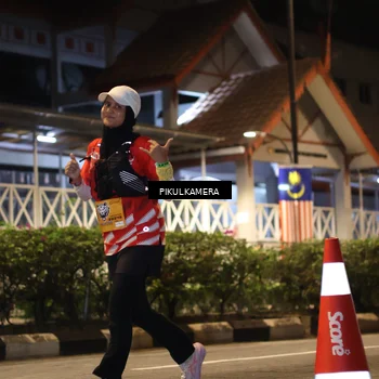 Runner Photo 7090621
