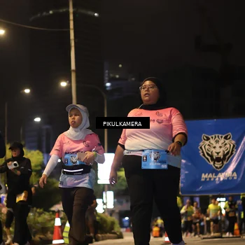 Runner Photo 7090625