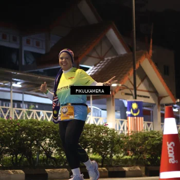 Runner Photo 7090642