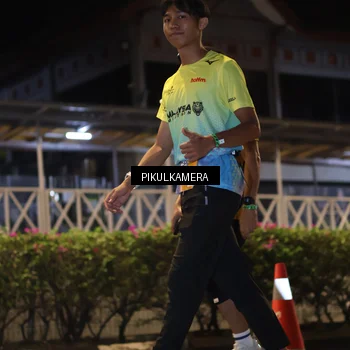 Runner Photo 7090691