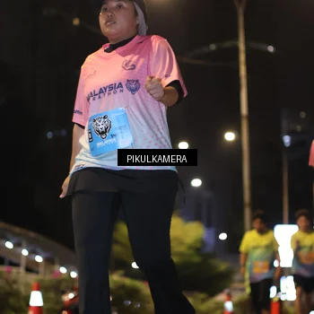 Runner Photo 7090695