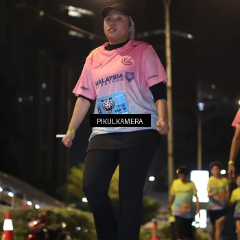 Runner Photo 7090696