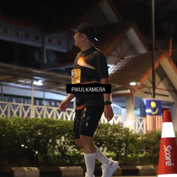 Runner Photo 7090714