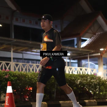 Runner Photo 7090717