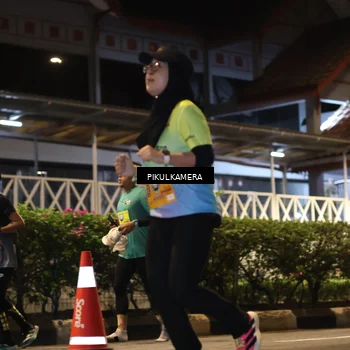 Runner Photo 7090730