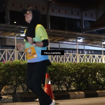 Runner Photo 7090735