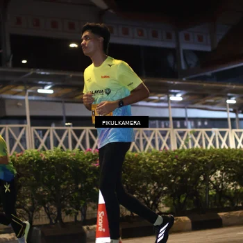 Runner Photo 7090741