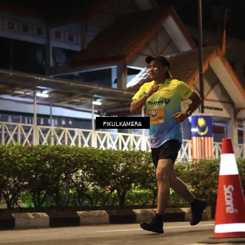 Runner Photo 7090786
