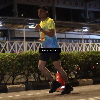Runner Photo 7090788