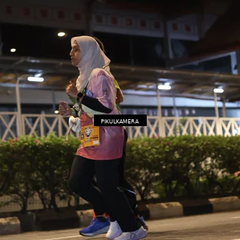 Runner Photo 7090796