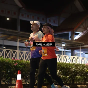 Runner Photo 7090870