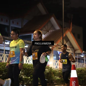 Runner Photo 7090876