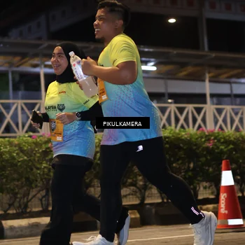 Runner Photo 7090895