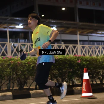 Runner Photo 7090907