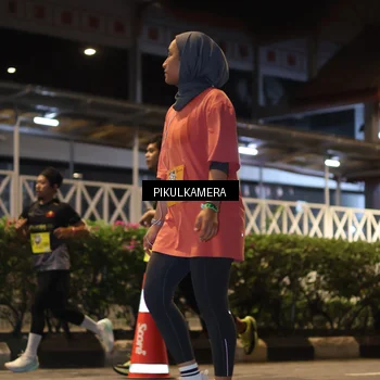 Runner Photo 7090912