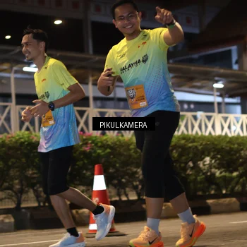 Runner Photo 7090937